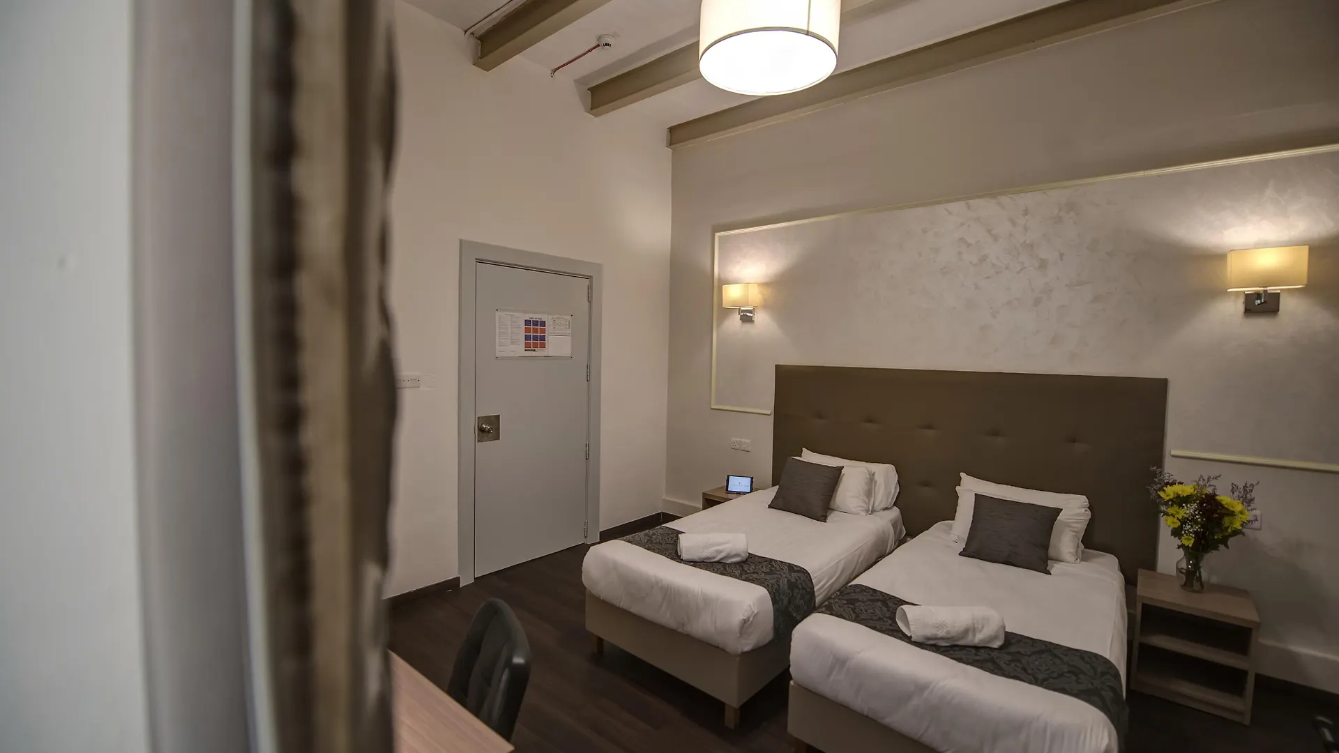 Europa Hotel Sliema 2*,  Malta