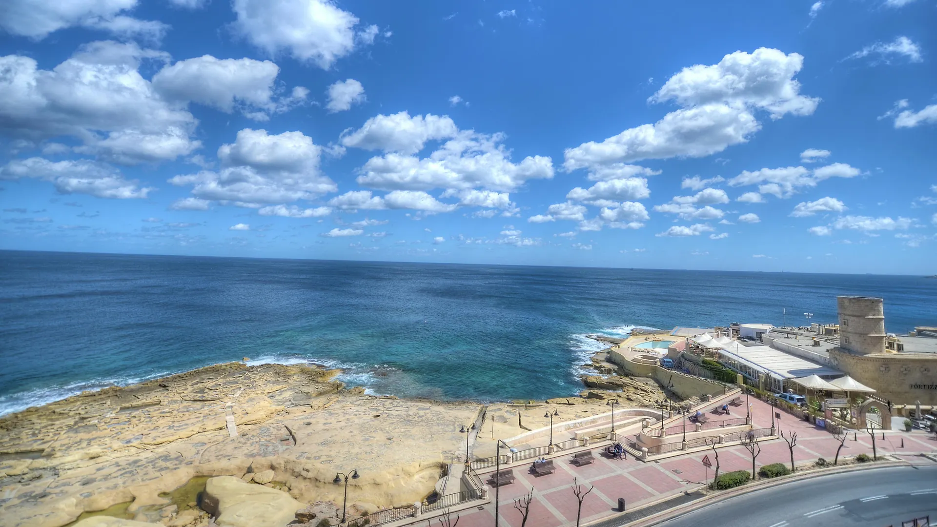 Europa Hotel Sliema 2*,